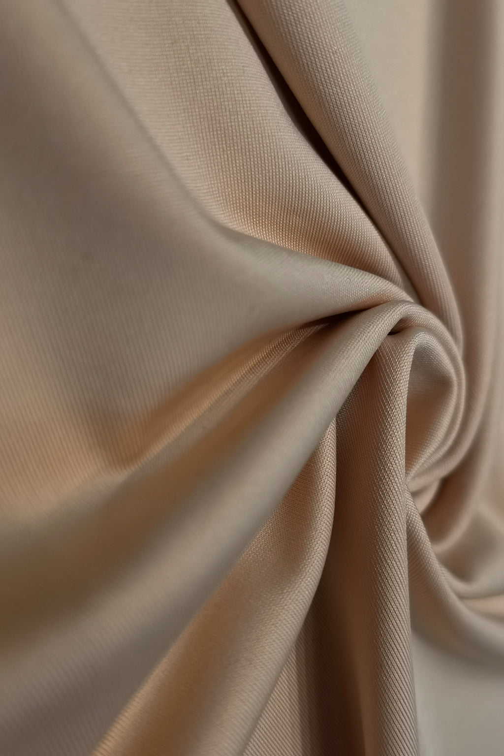 Milk Silk 7520 – 72F | Premium Quick-Dry Fabric