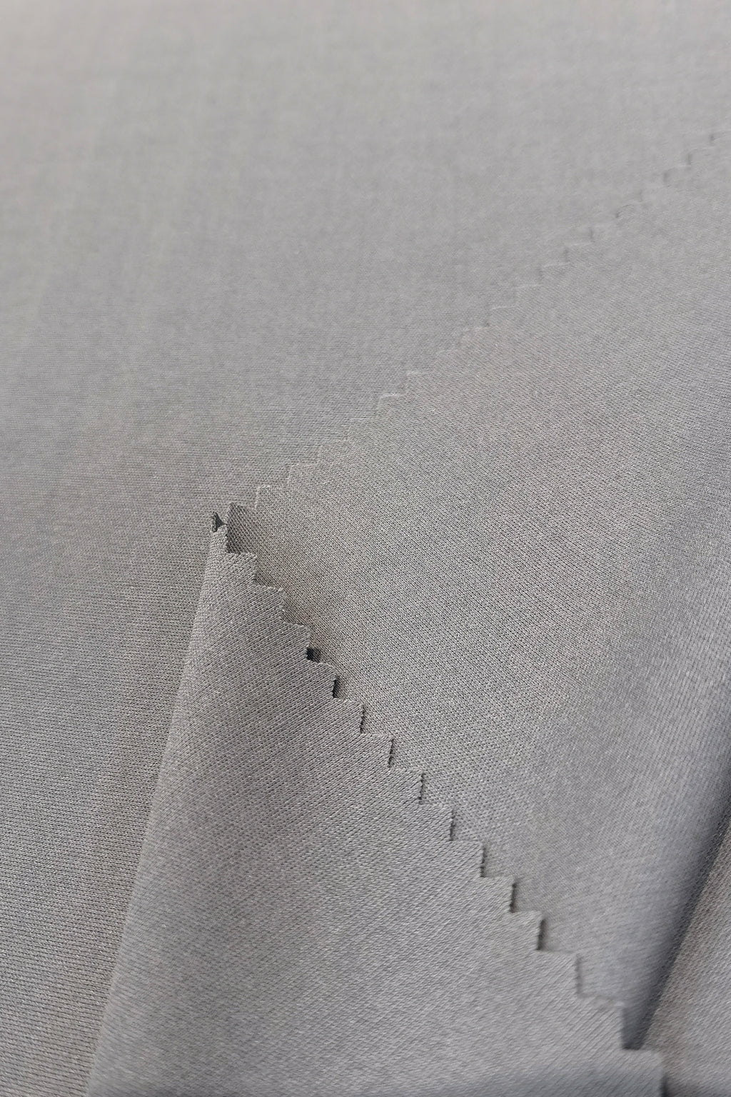 Innovative Sweat Invisible Polyester Fabric